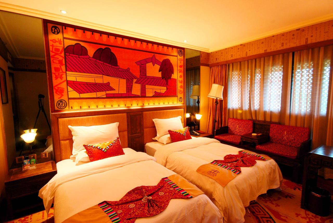 Lijiang Jinfu Hotel Екстериор снимка