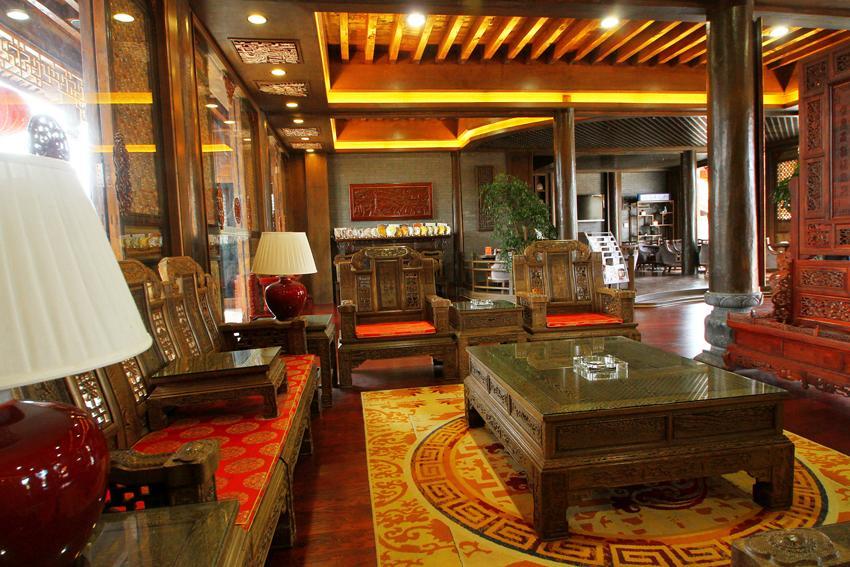 Lijiang Jinfu Hotel Екстериор снимка