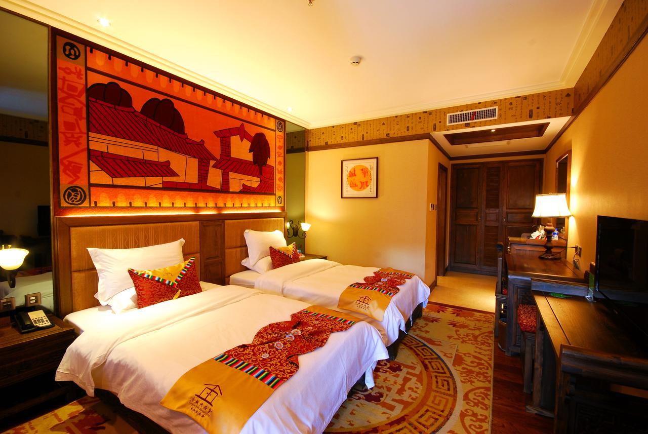 Lijiang Jinfu Hotel Екстериор снимка