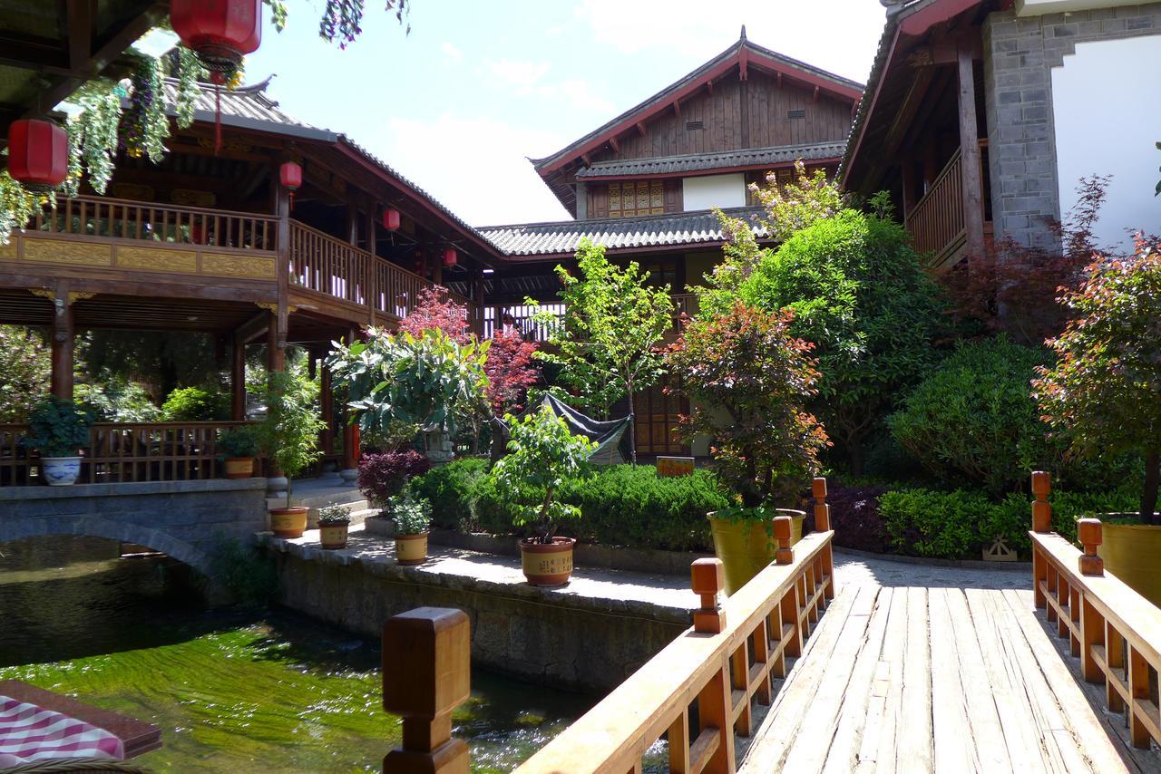 Lijiang Jinfu Hotel Екстериор снимка