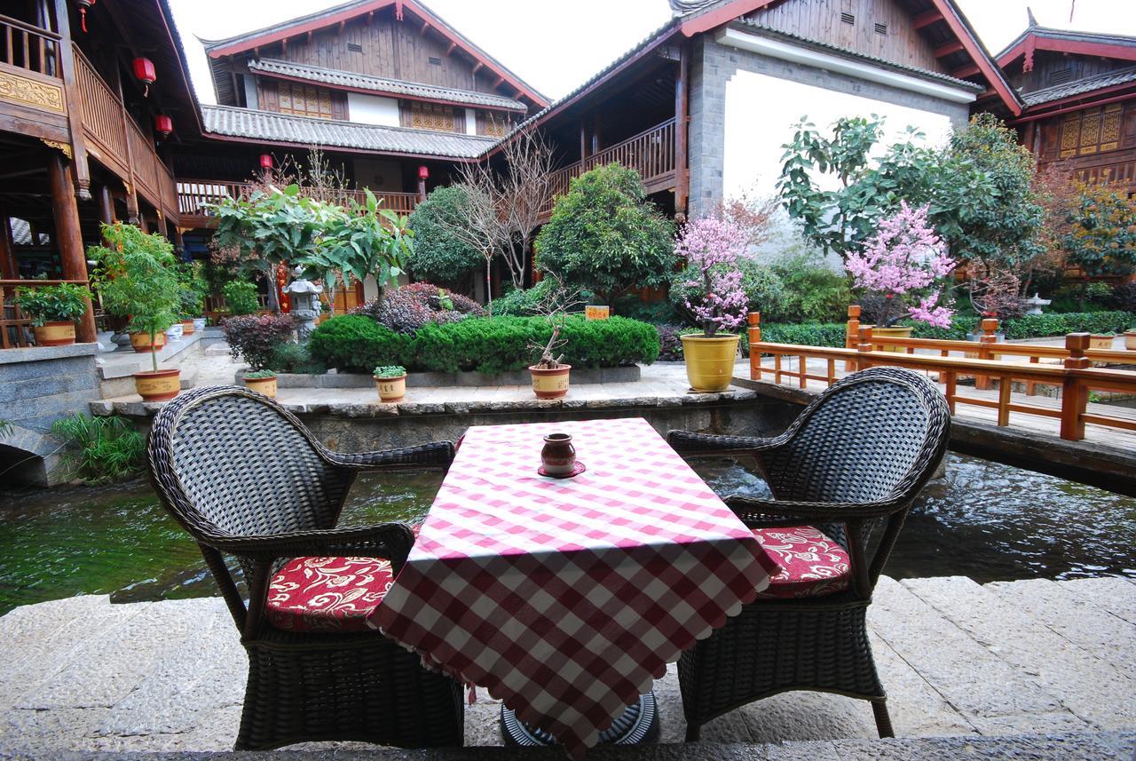 Lijiang Jinfu Hotel Екстериор снимка