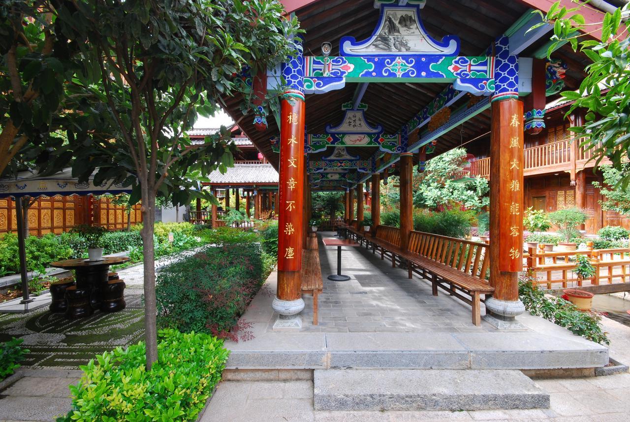 Lijiang Jinfu Hotel Екстериор снимка