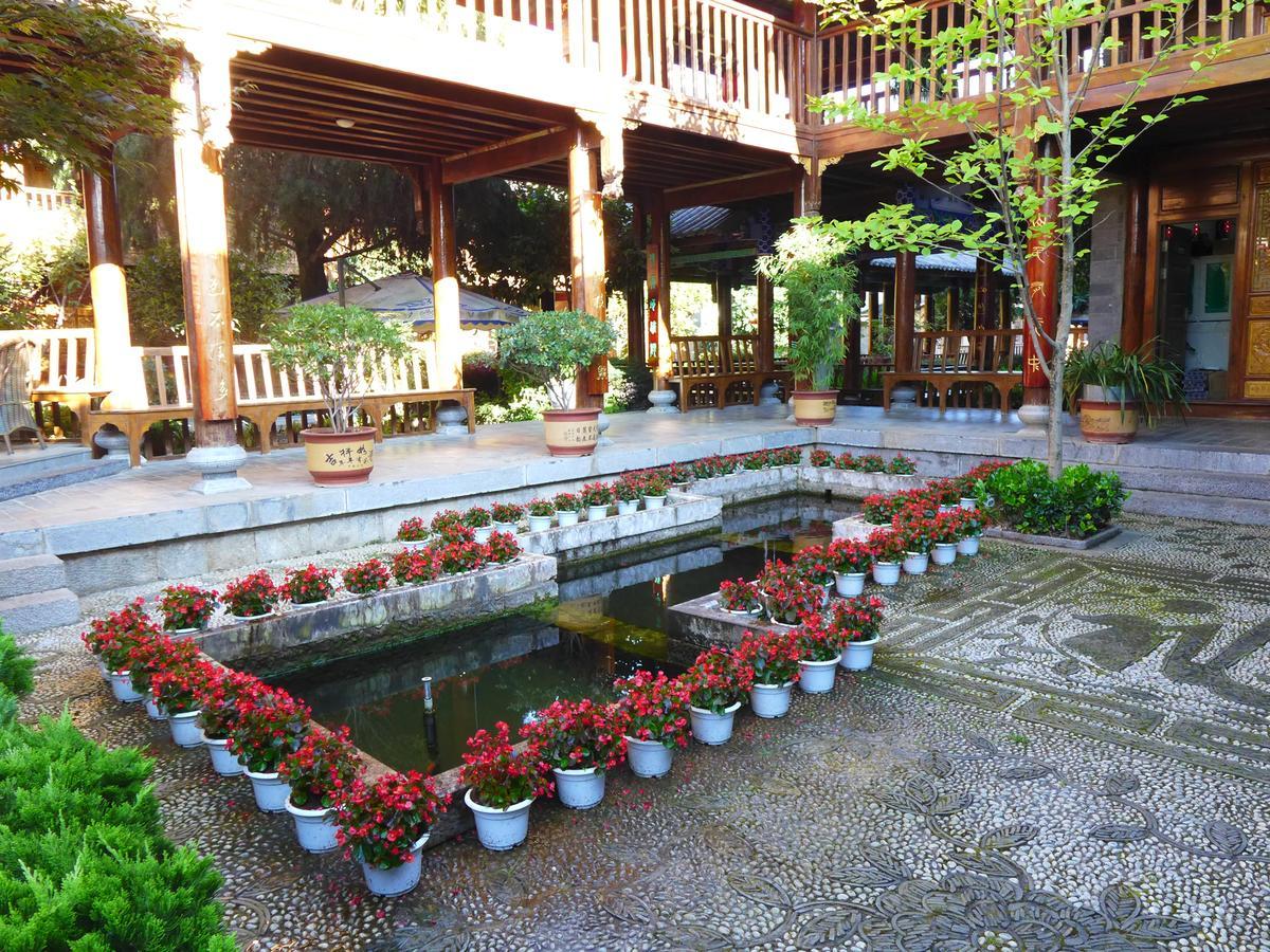 Lijiang Jinfu Hotel Екстериор снимка